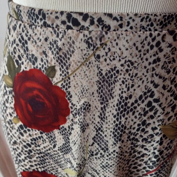 EXPRESS FLORAL MESH SKIRT TOP SET L - Picture 5 of 11